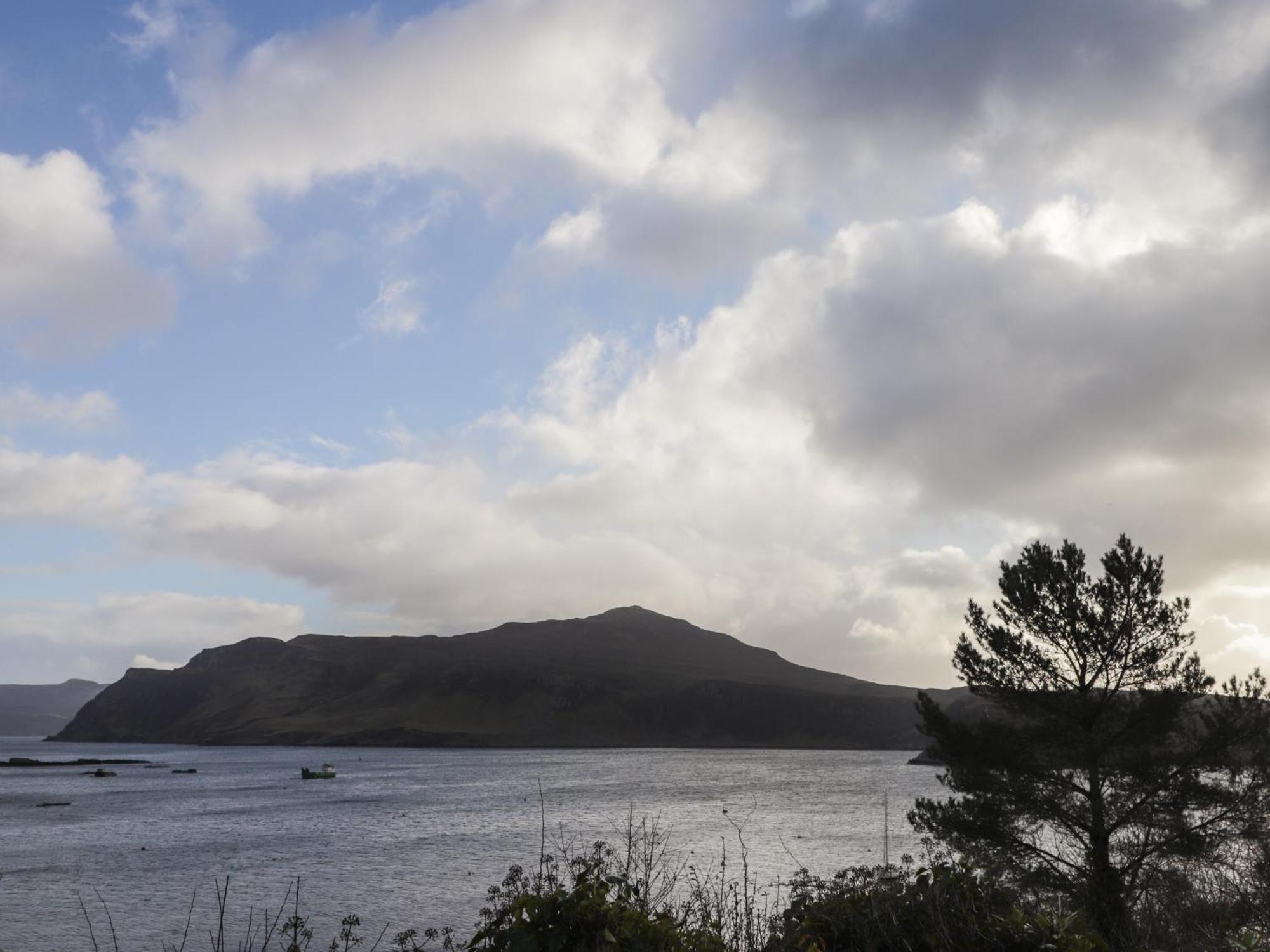 The Hideout Villa Portree Buitenkant foto